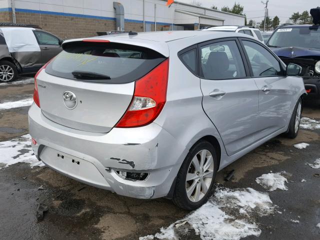 KMHCU5AE2DU062213 - 2013 HYUNDAI ACCENT GLS SILVER photo 4