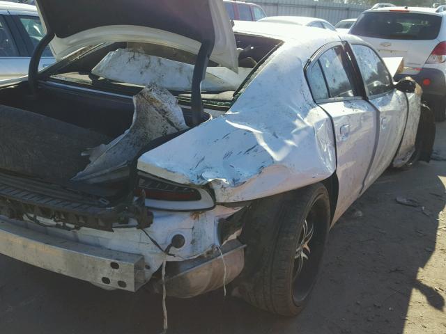 2C3CDXBG1GH103507 - 2016 DODGE CHARGER SE WHITE photo 9