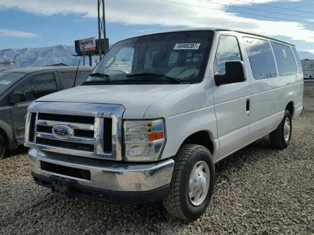 1FBSS31L59DA66390 - 2009 FORD ECONOLINE WHITE photo 2