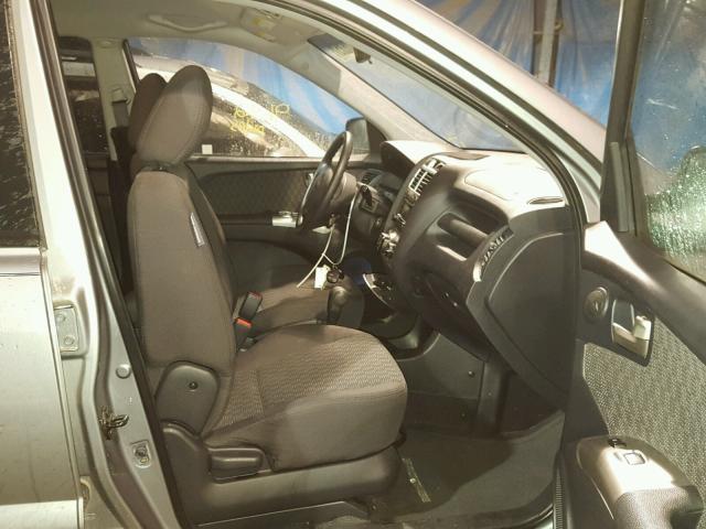 KNDJE723367163053 - 2006 KIA NEW SPORTA GRAY photo 5