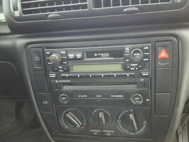 WVWPD63B82P018257 - 2002 VOLKSWAGEN PASSAT GLS GREEN photo 9