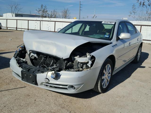 1G4HC5EM6AU109944 - 2010 BUICK LUCERNE CX SILVER photo 2