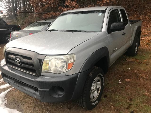 5TEMU52N55Z108584 - 2005 TOYOTA TACOMA DOU SILVER photo 2