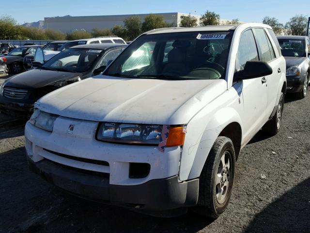 5GZCZ23DX2S822002 - 2002 SATURN VUE WHITE photo 2