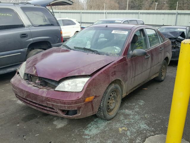 1FAFP34N27W221805 - 2007 FORD FOCUS ZX4 MAROON photo 2