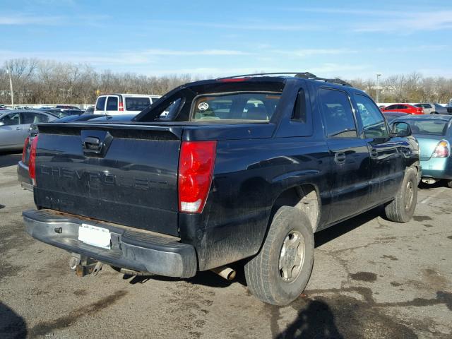 3GNEC12Z75G232328 - 2005 CHEVROLET AVALANCHE BLACK photo 4