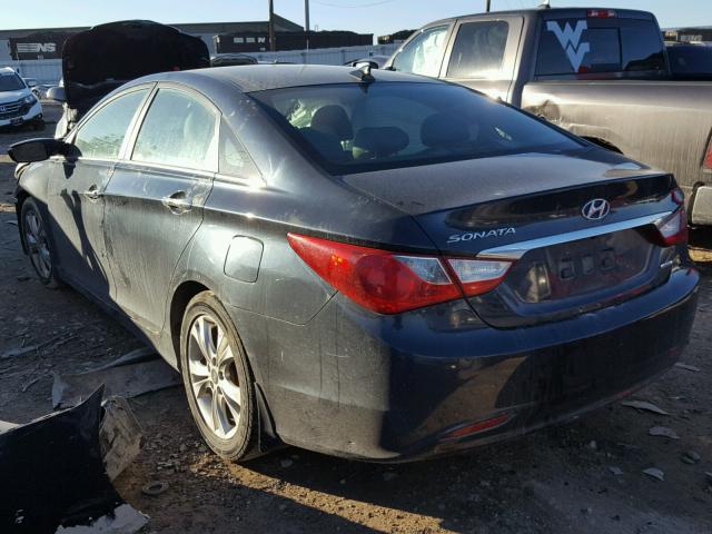 5NPEC4AC9DH545121 - 2013 HYUNDAI SONATA SE BLACK photo 3