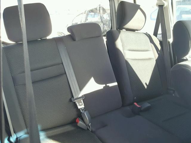 JTLKT324454021472 - 2005 TOYOTA SCION XB 银色 照片 6