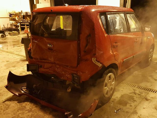 KNDJT2A55D7603492 - 2013 KIA SOUL RED photo 4