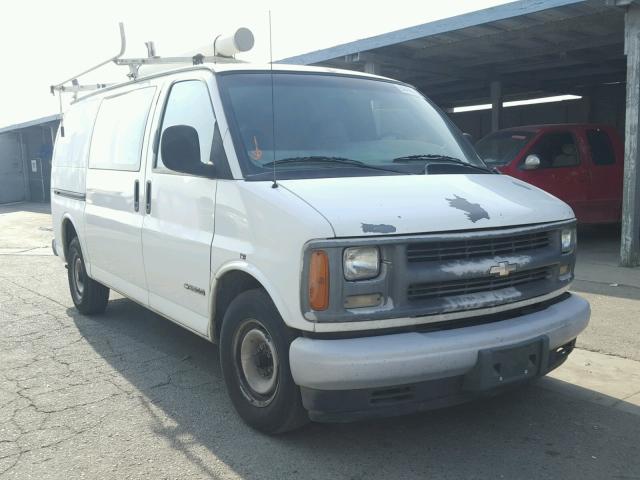 1GCFG25W1X1159807 - 1999 CHEVROLET EXPRESS G2 WHITE photo 1