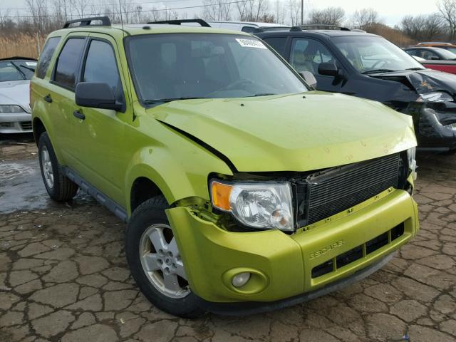 1FMCU0D78BKC29294 - 2011 FORD ESCAPE XLT GREEN photo 1