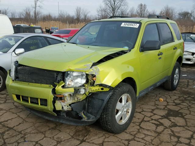 1FMCU0D78BKC29294 - 2011 FORD ESCAPE XLT GREEN photo 2