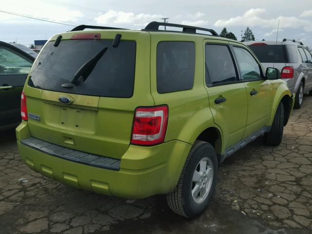 1FMCU0D78BKC29294 - 2011 FORD ESCAPE XLT GREEN photo 4