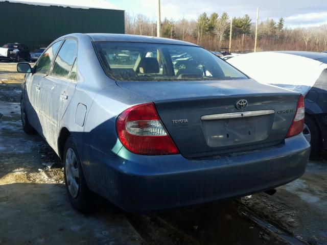 4T1BE32K13U646473 - 2003 TOYOTA CAMRY LE BLUE photo 3