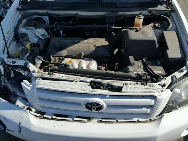 JTEGD21A040102602 - 2004 TOYOTA HIGHLANDER WHITE photo 7