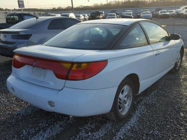 1G8ZY147X1Z258353 - 2001 SATURN SC2 WHITE photo 4