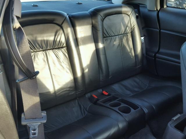 1G8ZY147X1Z258353 - 2001 SATURN SC2 WHITE photo 6