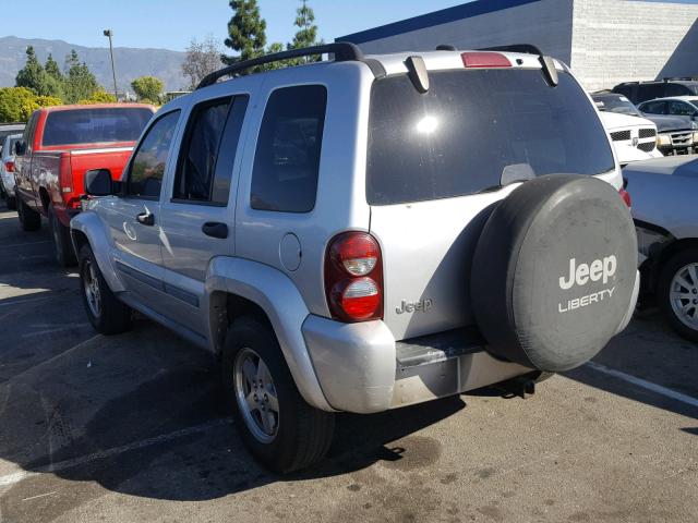 1J4GK38K35W677977 - 2005 JEEP LIBERTY RE SILVER photo 3