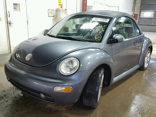 3VWCD31Y44M324219 - 2004 VOLKSWAGEN NEW BEETLE 灰色 照片 2