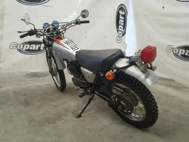 MT2501012256 - 1974 HONDA MT250 SILVER photo 3