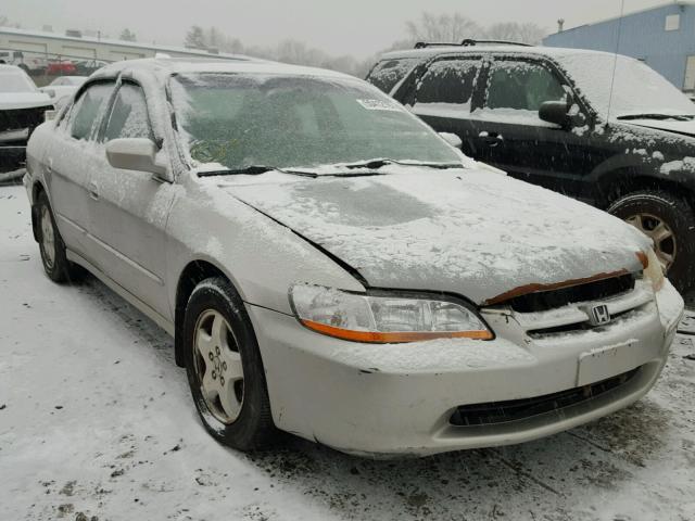 1HGCG1656WA030657 - 1998 HONDA ACCORD EX GRAY photo 1