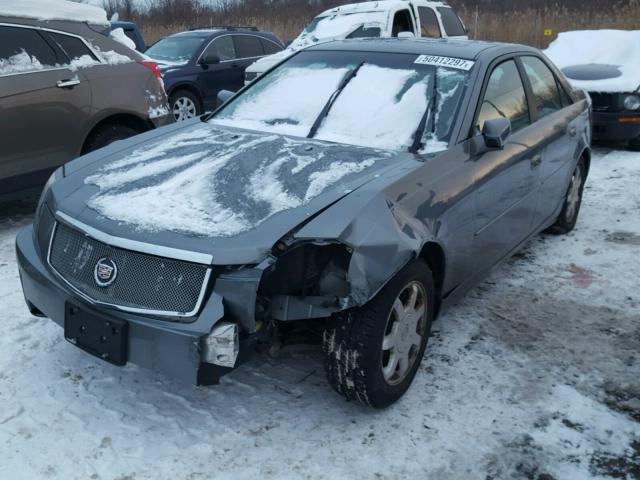 1G6DM577940104355 - 2004 CADILLAC CTS GRAY photo 2