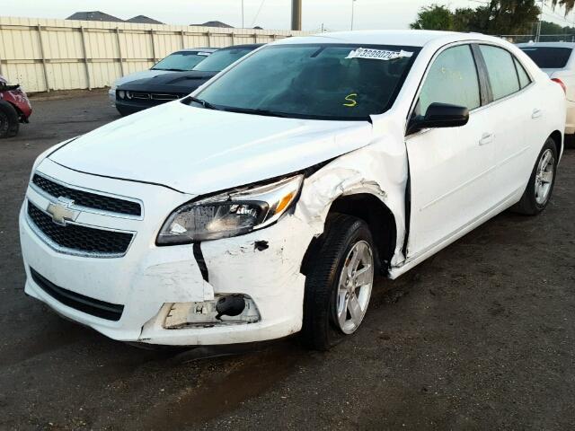 1G11B5SA0DF354758 - 2013 CHEVROLET MALIBU LS თეთრი ფოტო 2