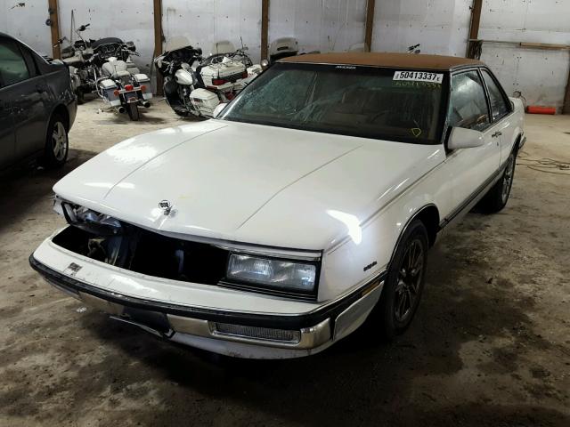 1G4HR14C6JH474052 - 1988 BUICK LESABRE LI WHITE photo 2