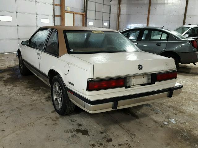 1G4HR14C6JH474052 - 1988 BUICK LESABRE LI WHITE photo 3