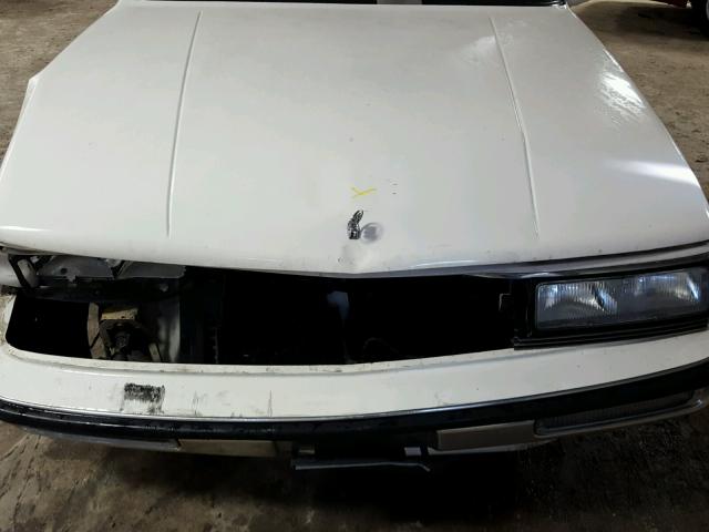 1G4HR14C6JH474052 - 1988 BUICK LESABRE LI WHITE photo 7