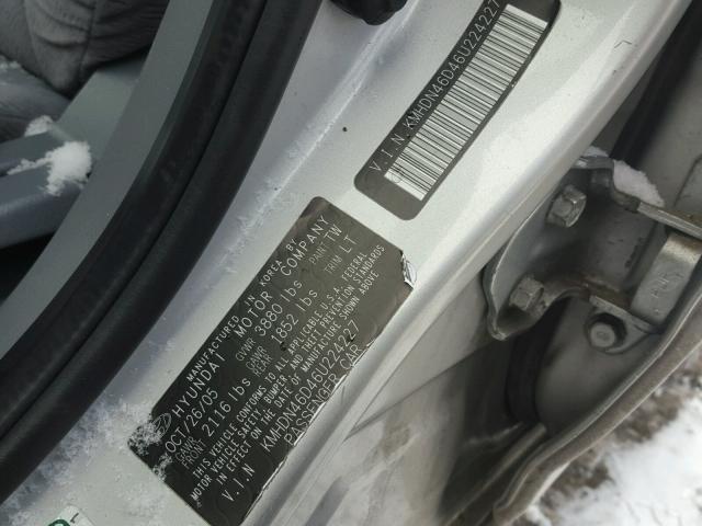 KMHDN46D46U224227 - 2006 HYUNDAI ELANTRA GL SILVER photo 10