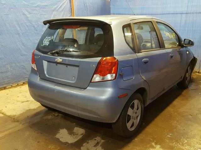 KL1TD66678B074751 - 2008 CHEVROLET AVEO BASE Niebieski zdjęcie 4
