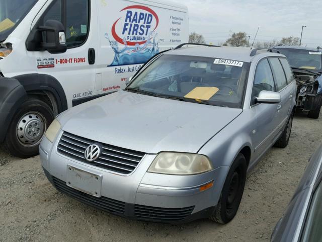 WVWND63B94E019021 - 2004 VOLKSWAGEN PASSAT GL SILVER photo 2