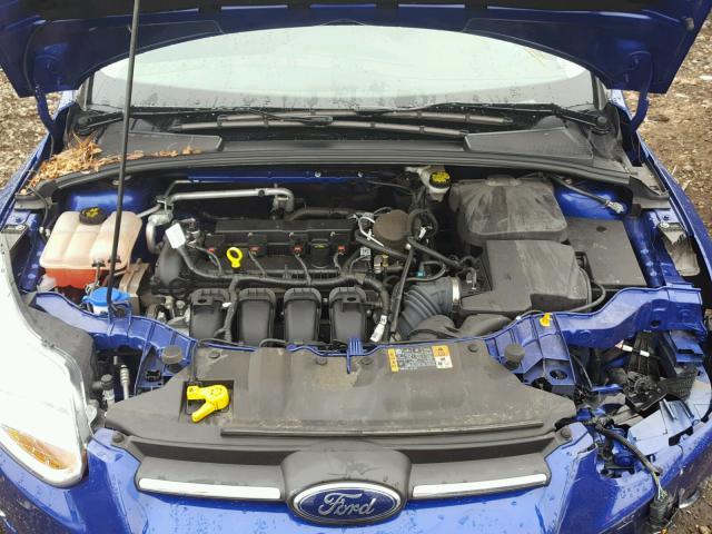 1FADP3K21EL404269 - 2014 FORD FOCUS SE BLUE photo 7