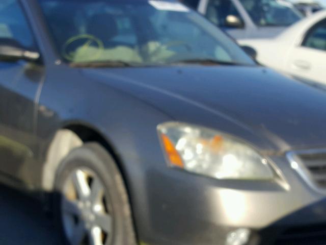 1N4AL11D14C126199 - 2004 NISSAN ALTIMA BAS GOLD photo 9