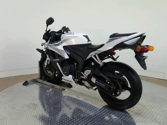 JH2PC40017M008292 - 2007 HONDA CBR600 RR WHITE photo 6