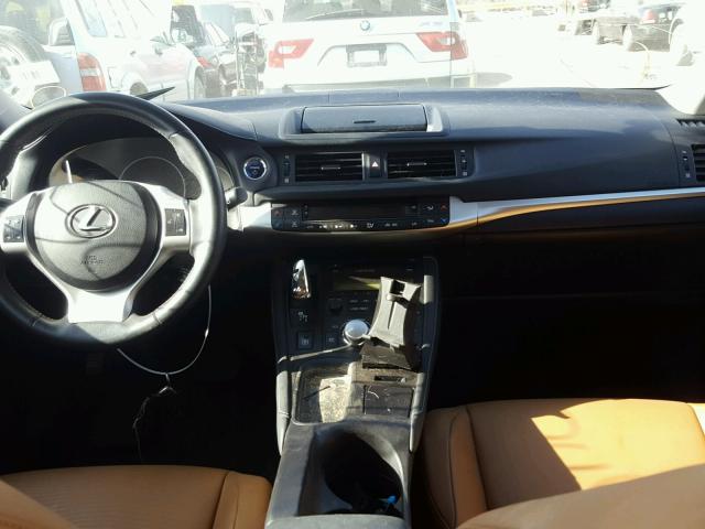 JTHKD5BH0C2094367 - 2012 LEXUS CT 200 BROWN photo 9