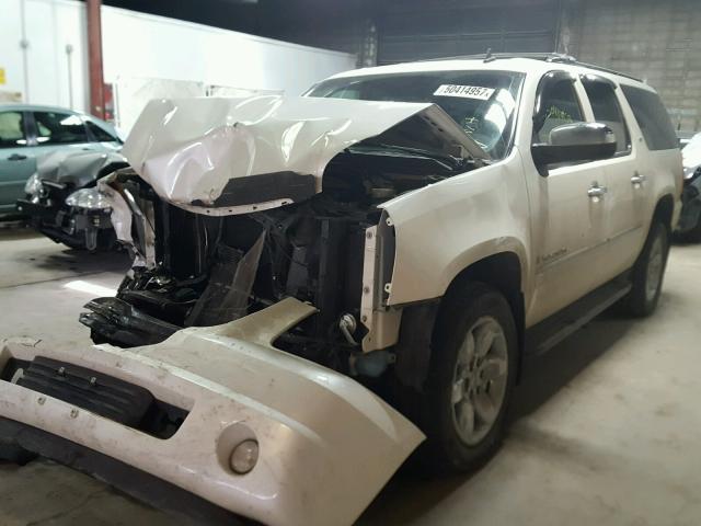 1GKFK36369R206315 - 2009 GMC YUKON XL K WHITE photo 2