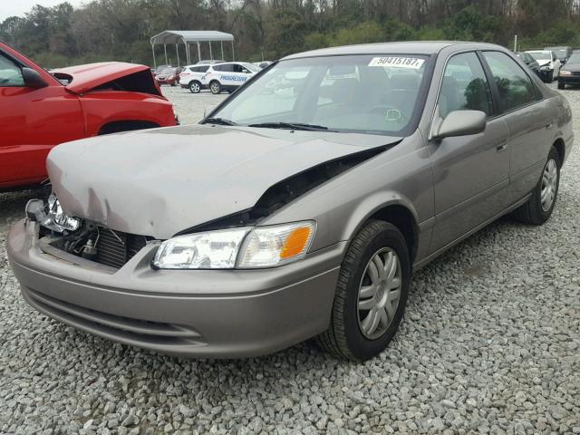 4T1BF22K71U117159 - 2001 TOYOTA CAMRY LE GRAY photo 2