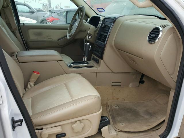 1FMEU6FE6AUA90079 - 2010 FORD EXPLORER L WHITE photo 5