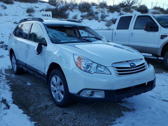 4S4BRBCC5C3239445 - 2012 SUBARU OUTBACK 2. WHITE photo 1