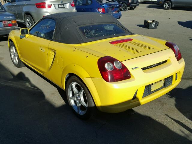 JTDFR320530063274 - 2003 TOYOTA MR2 SPYDER YELLOW photo 3