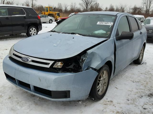 1FAHP35N99W123221 - 2009 FORD FOCUS SE BLUE photo 2