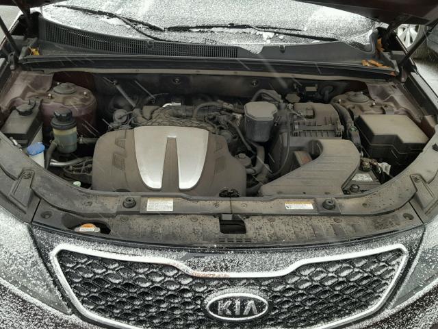 5XYKWDA21BG147391 - 2011 KIA SORENTO SX MAROON photo 7