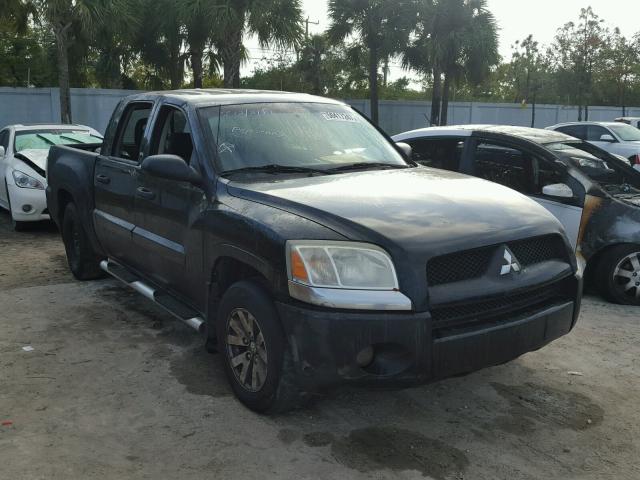 1Z7HC28K47S265759 - 2007 MITSUBISHI RAIDER LS BLACK photo 1