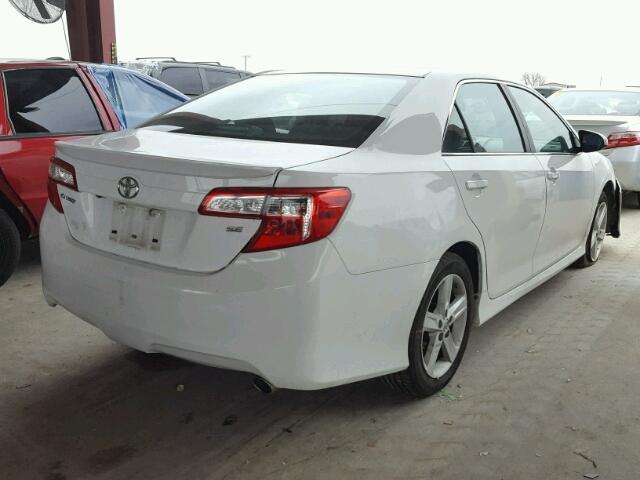 4T1BF1FK7EU377653 - 2014 TOYOTA CAMRY L WHITE photo 4