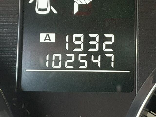 4S4BRDKC3B2401980 - 2011 SUBARU OUTBACK 3. SILVER photo 8