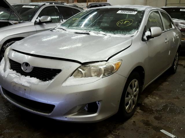 JTDBL40E999054568 - 2009 TOYOTA COROLLA BA SILVER photo 2