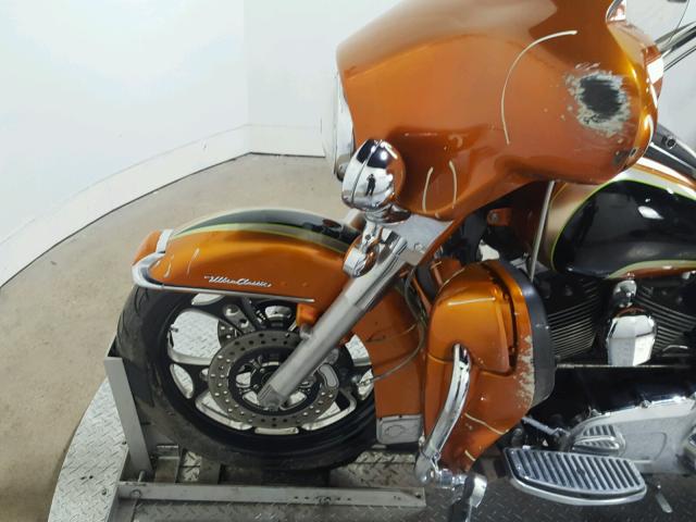 1HD1FC4167Y644345 - 2007 HARLEY-DAVIDSON FLHTCUI TWO TONE photo 14