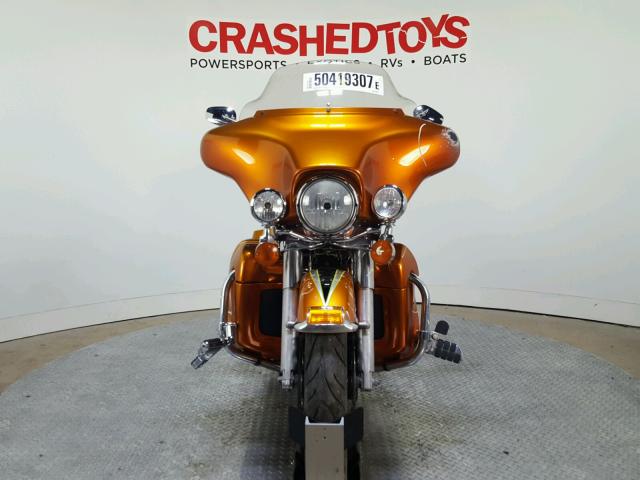 1HD1FC4167Y644345 - 2007 HARLEY-DAVIDSON FLHTCUI TWO TONE photo 3